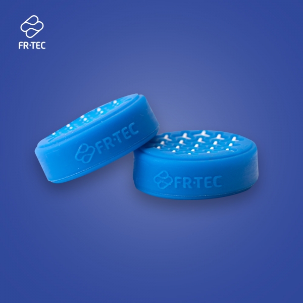 FR-TEC Grips pour Dualsense PS5 - Gaufré pour une meilleure adhérence et précision - Protection du joystick - Couleur Bleu/Blanc