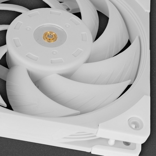 Ventilateur PC Mars Gaming MF-NC - Pales hybrides - Fonctionnement silencieux - Roulement FDB - Contrôle PWM - Débit d'air optimal - Couleur blanche